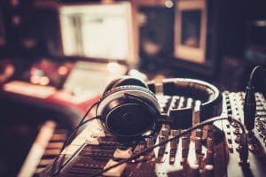 Guide That Makes Creating a Home Recording Studio Simple