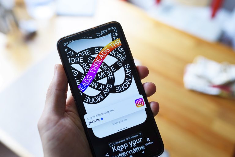 What is Instagram Threads, And How Do You Use It?
