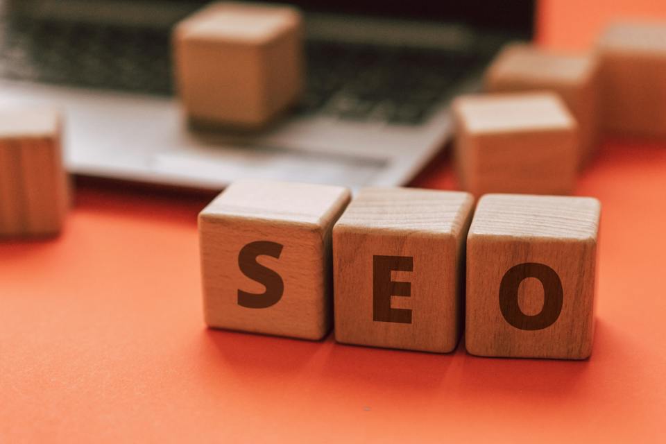 Why Your Company Should Use a White Label SEO Service